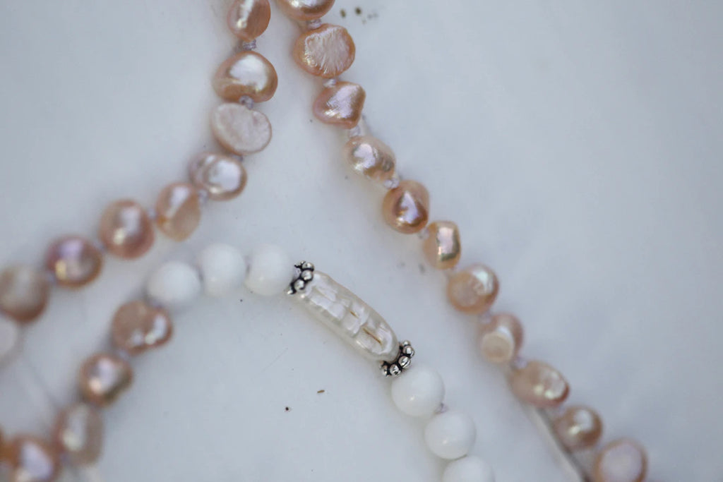 Tahitian Pearls vs. Other Types of Pearls A Dazzling Comparison