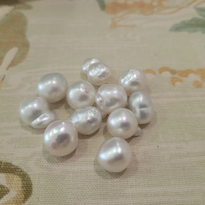 White South Sea Pearls 12-13 mm Baroque shape