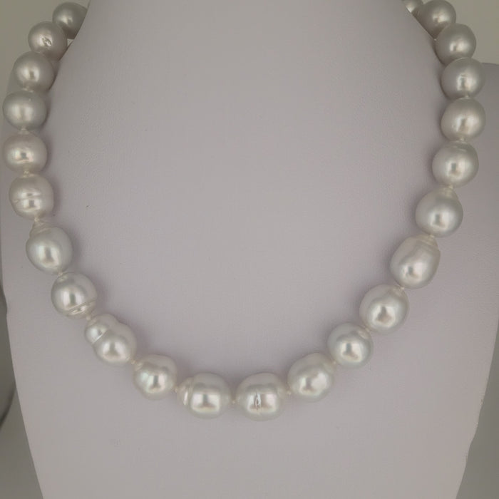 South Sea Pearls 10-11 mm White Color Very High Luster 18K Gold Clasp