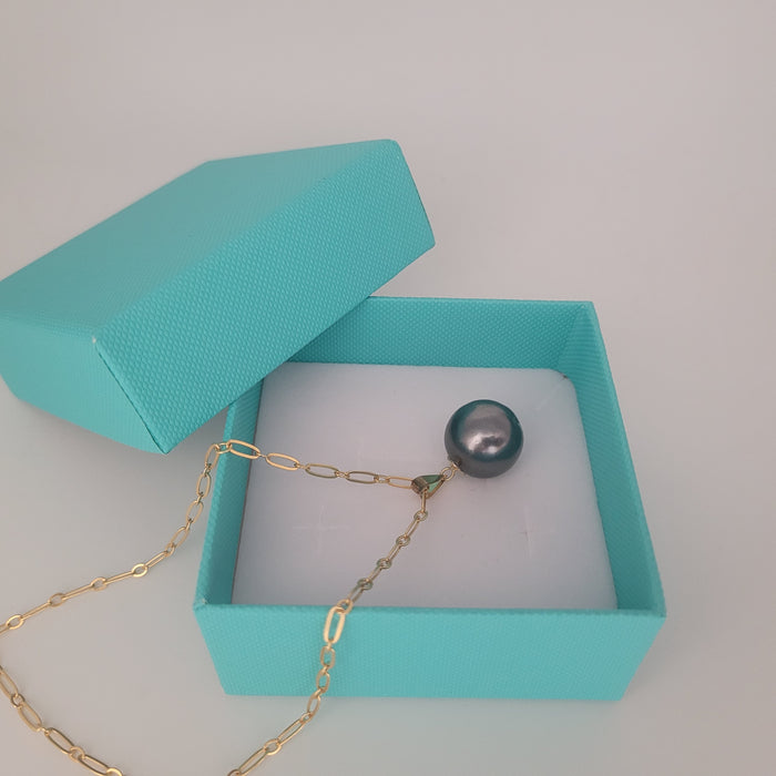 Tahiti Pearl Round Shape 15 mm Dark Color Pendant Necklace