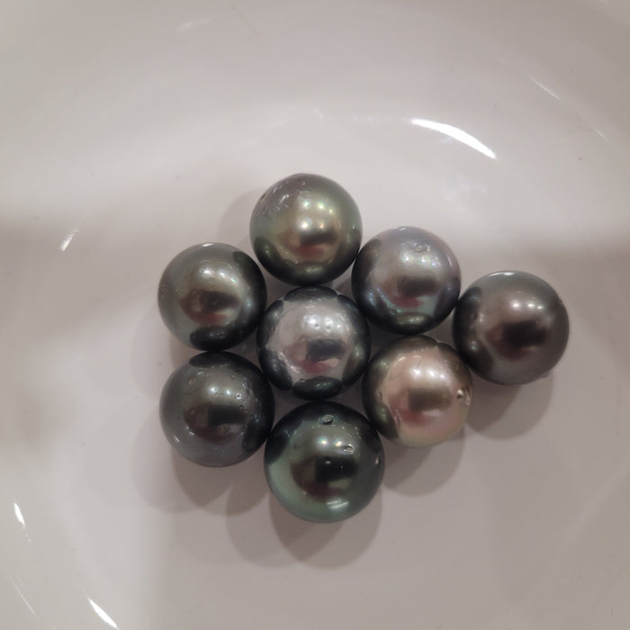 Tahiti Pearls 14 mm Natural Color and Very High Luster