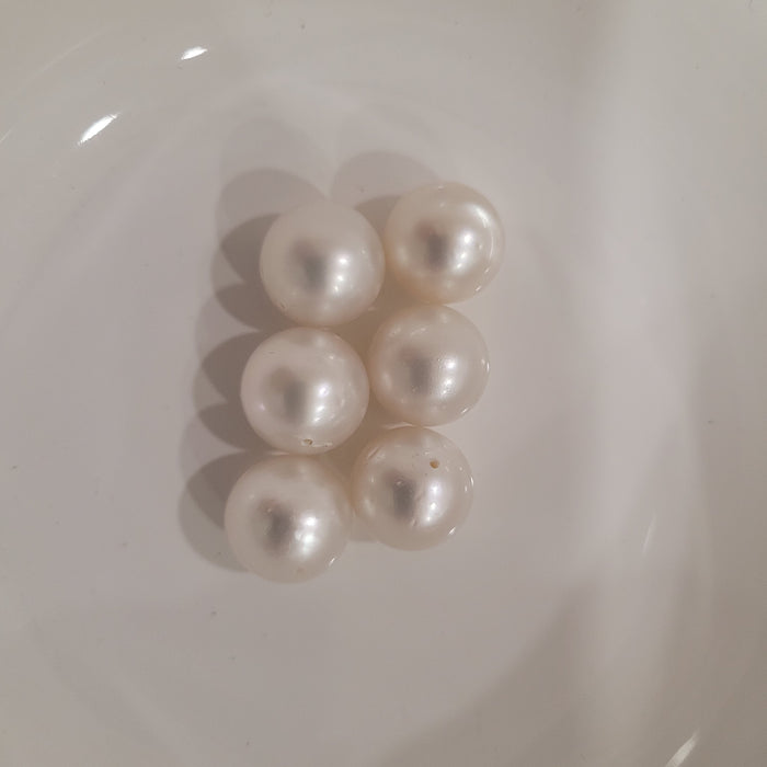 White South Sea Pearl 13 mm Round Grade 1