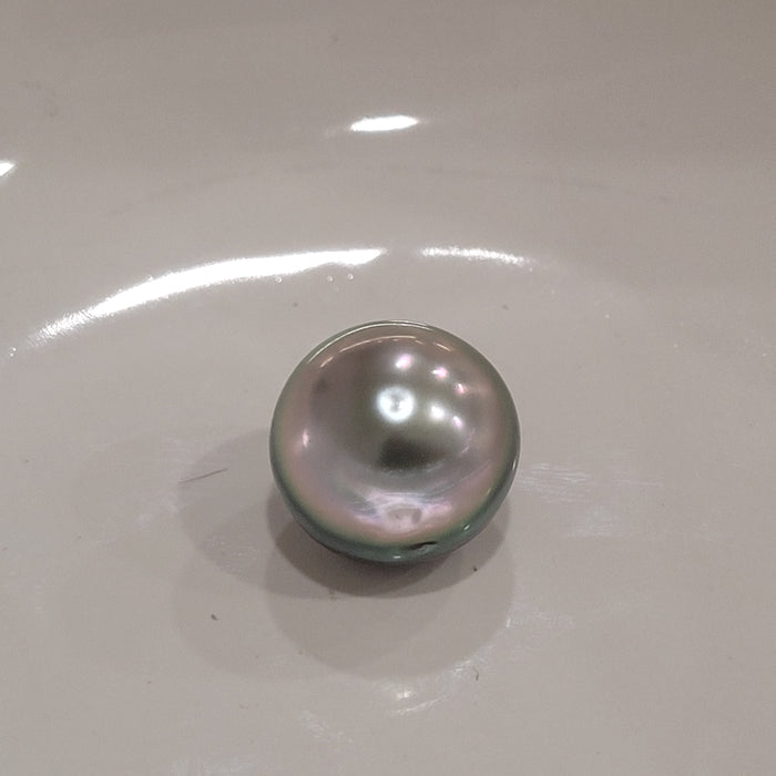 Tahiti Pearl 14 mm Dark Color, High Luster
