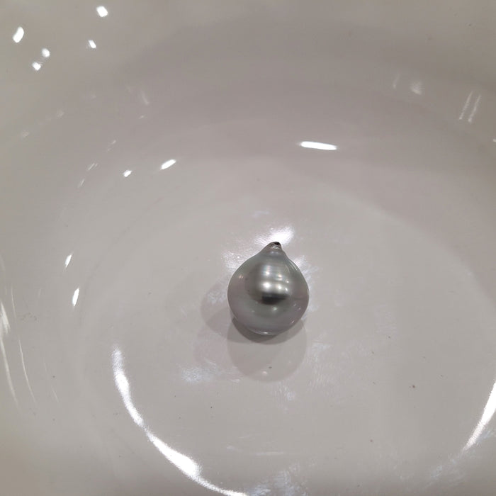 14 mm Tahiti Pearl, Light Silver Color, High Luster