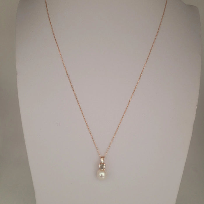 Akoya Cultured Pearl, Diamond, Green Amethyst, 18K Rose Gold necklace |  The South Sea Pearl |  The South Sea Pearl