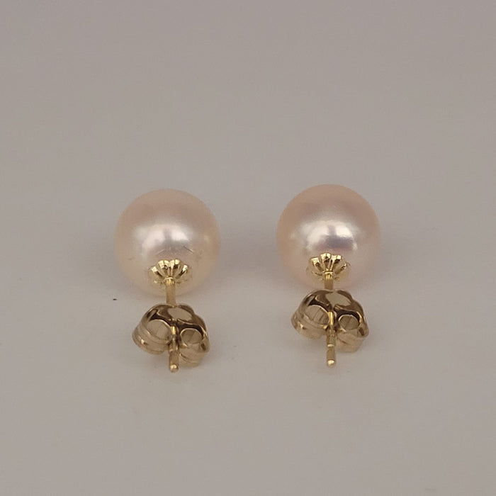 Akoya Pearl Stud Earrings 7.5-8 mm AAA, 18K Gold