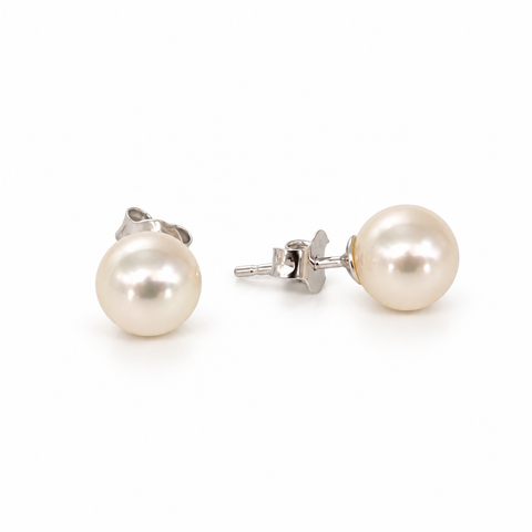 Akoya Pearl Earrings in .925 sterling silver - Sizes range from 7 to 9mm