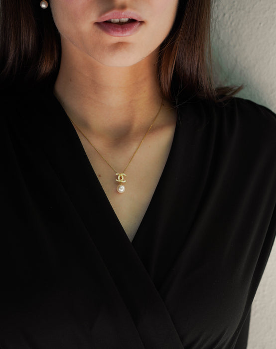 Akoya Cultured Pearl Pendant in Gold Plated Silver 925