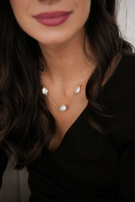 Large Baroque Cultured Pearls Yellow Gold Necklace