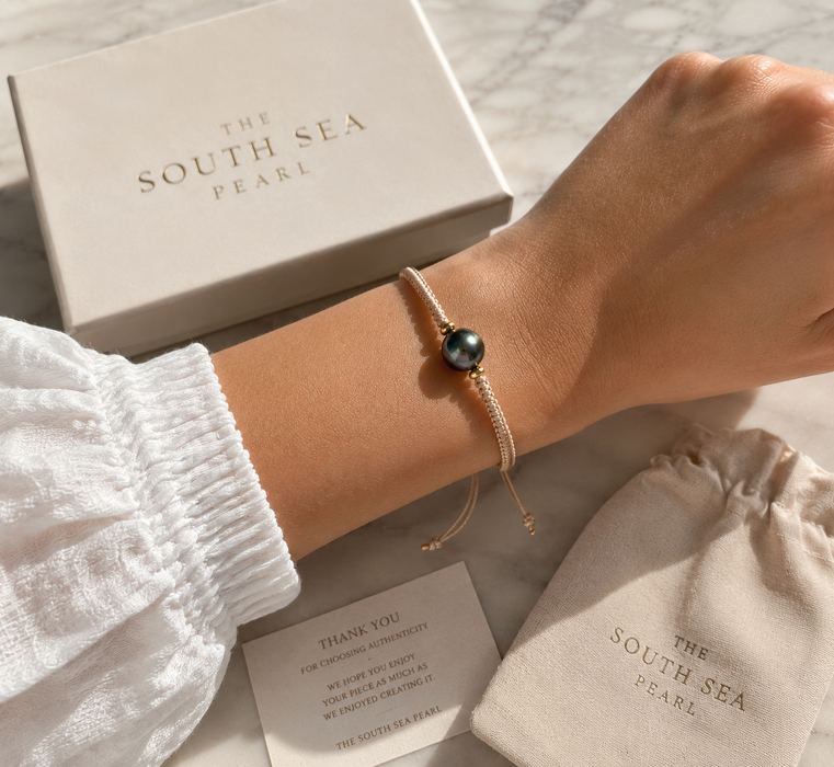 Tahiti Pearl Bracelet 11 mm, 18K Gold Handmade adjujstable size