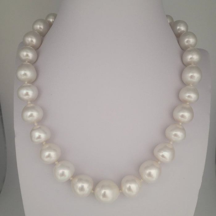 South Sea Pearls 13-15 mm Very High Luster 18K Gold Clasp | The South Sea Pearl |  The South Sea Pearl