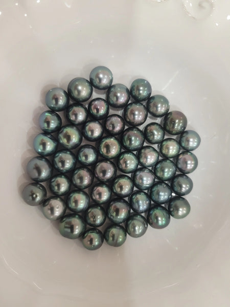 Tahiti Loose Pearls AAA Dark Green Natural Color with Very High Luster | The South Sea Pearl |  The South Sea Pearl
