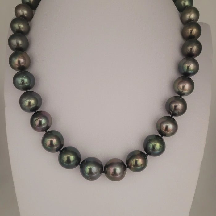 Tahiti Pearls 11-13 mm Round Very High Luster 18K Gold Clasp | The South Sea Pearl |  The South Sea Pearl