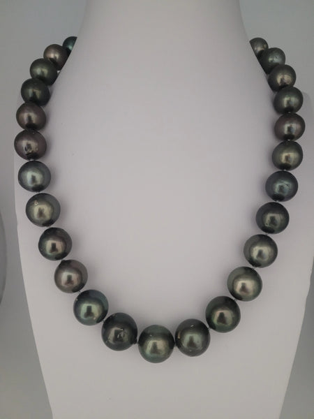 Tahiti Pearls Necklace 12-14 mm Round High Luster, dark color, 18K gold clasp | The South Sea Pearl |  The South Sea Pearl