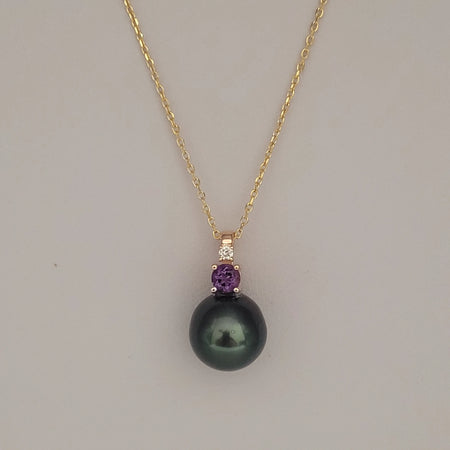 Tahti Pearl, Diamond, Amethyst, 18K Gold Pendant Necklace | The South Sea Pearl |  The South Sea Pearl