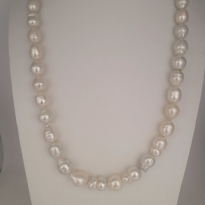 White South Sea Pearl 10-11  mm Baroque Shape 18K Gold Clasp | The South Sea Pearl |  The South Sea Pearl