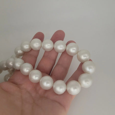 White South Sea Pearls 14-18 mm Round 18K Gold Clasp | The South Sea Pearl |  The South Sea Pearl