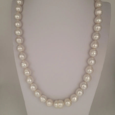 White South Sea Pearls Baroque Shape Very High Luster 18K Gold Clasp | The South Sea Pearl |  The South Sea Pearl
