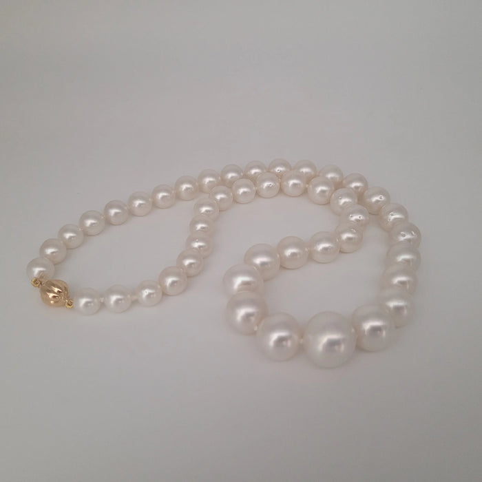 White South Sea Pearls Near-Round High Luster 18K Gold Clasp | The South Sea Pearl |  The South Sea Pearl