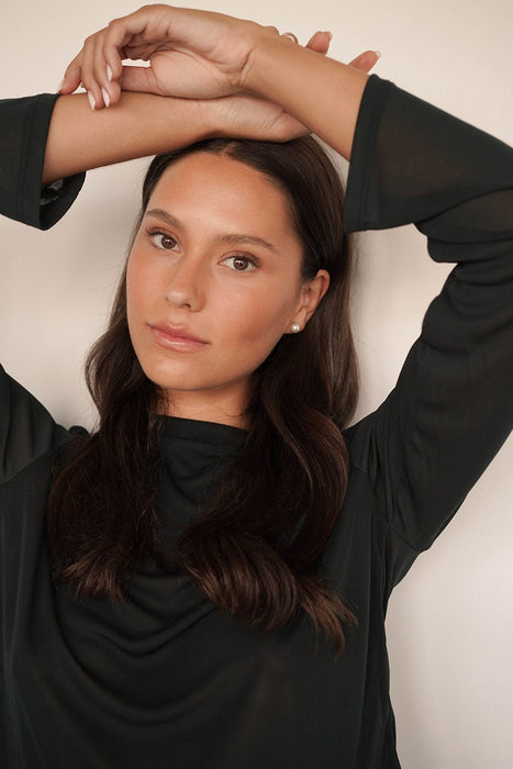 Cultured Pearls, Emeralds and 9K Yellow Gold Earrings - MIMUKA