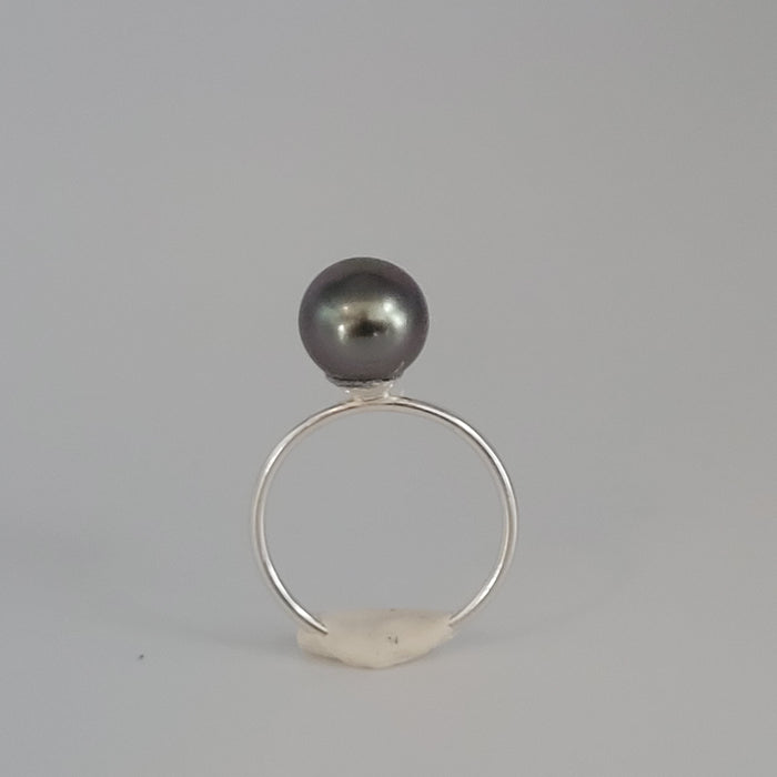 Tahiti Pearl Ring 9 mm AAA Round Dark Natural Color Pearl and High Luster |  The South Sea Pearl |  The South Sea Pearl