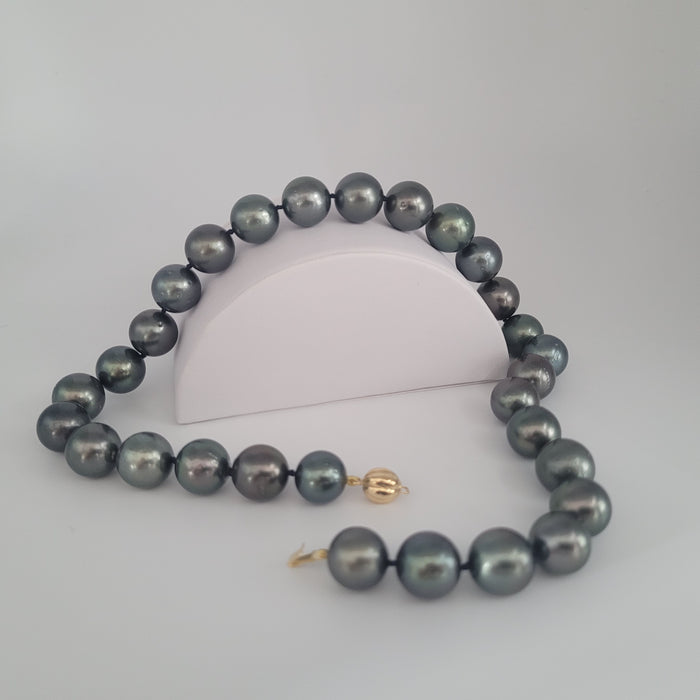 Tahiti Pearls Necklace 12-14 mm Round Dark Color, 18 Karat Gold Clasp |  The South Sea Pearl |  The South Sea Pearl