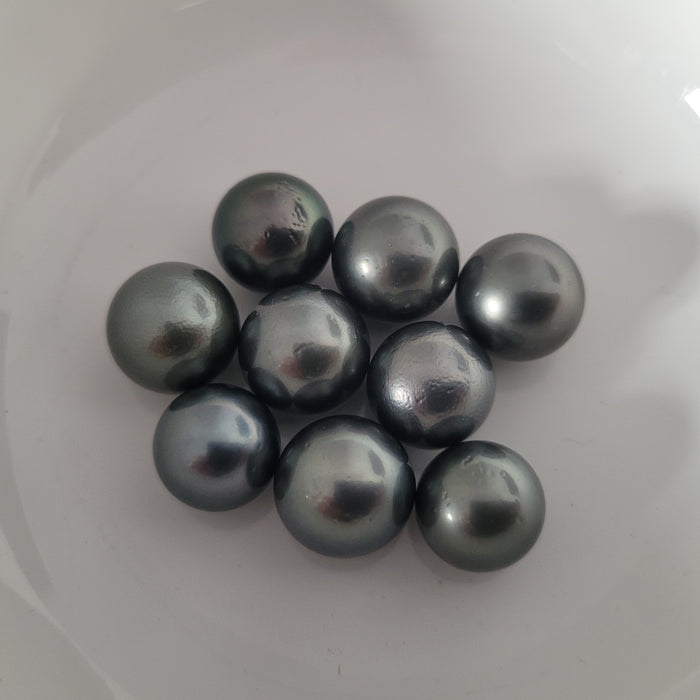 Tahiti Pearls Round 13-14 mm Dark Natural Color and High Luster |  The South Sea Pearl |  The South Sea Pearl