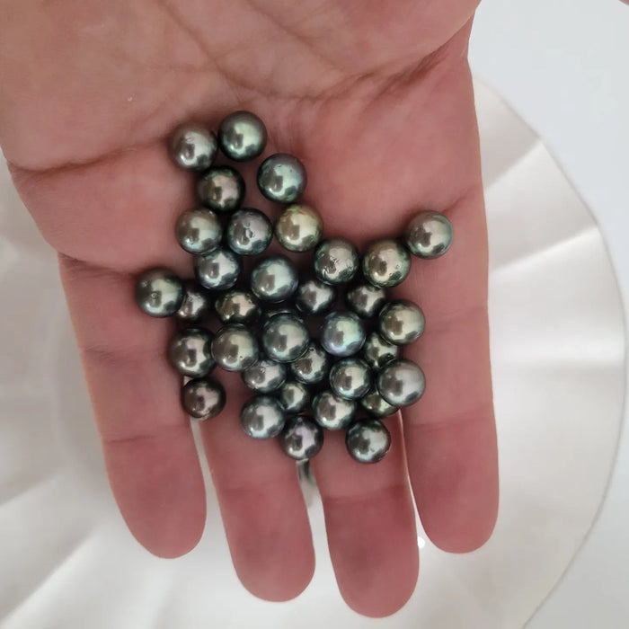 Tahiti Pearls Loose Round 7-8 mm Natural Color and Very High Luster AAA Quality |  The South Sea Pearl |  The South Sea Pearl