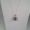 Tahiti Pearl 14 mm Dark Color and High Luster, 18K Gold |  The South Sea Pearl |  The South Sea Pearl