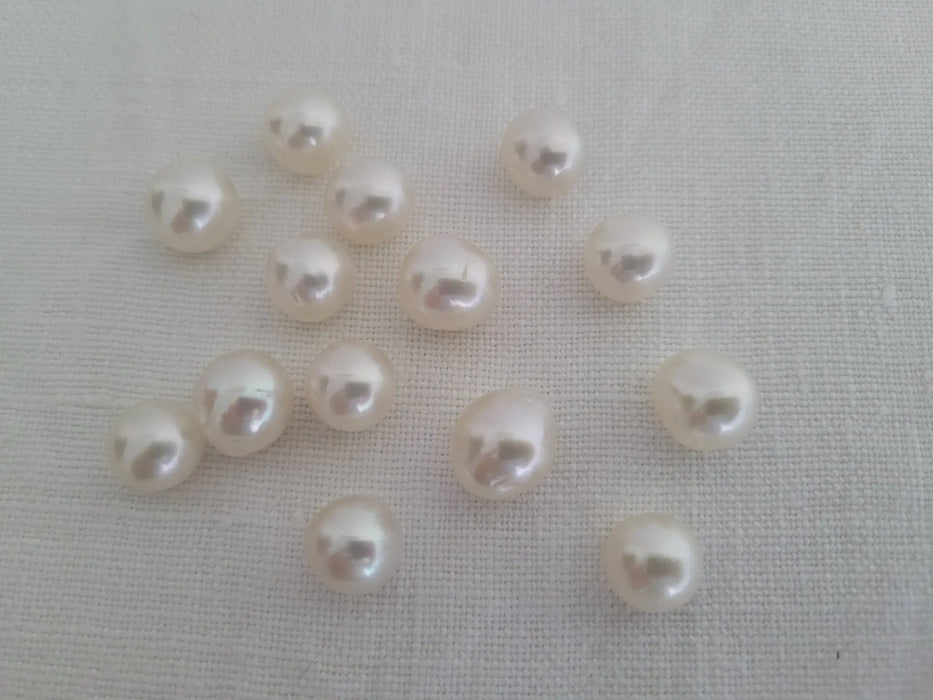 Wholesale Lote Whie South Sea Pearls 11-12 mm, 14 pieces of Very High Luster - Only at  The South Sea Pearl
