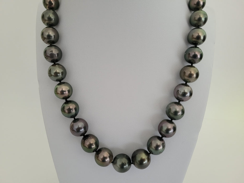 Tahiti Pearls 12-15 mm Natural Dark Color and High Luster - Only at  The South Sea Pearl