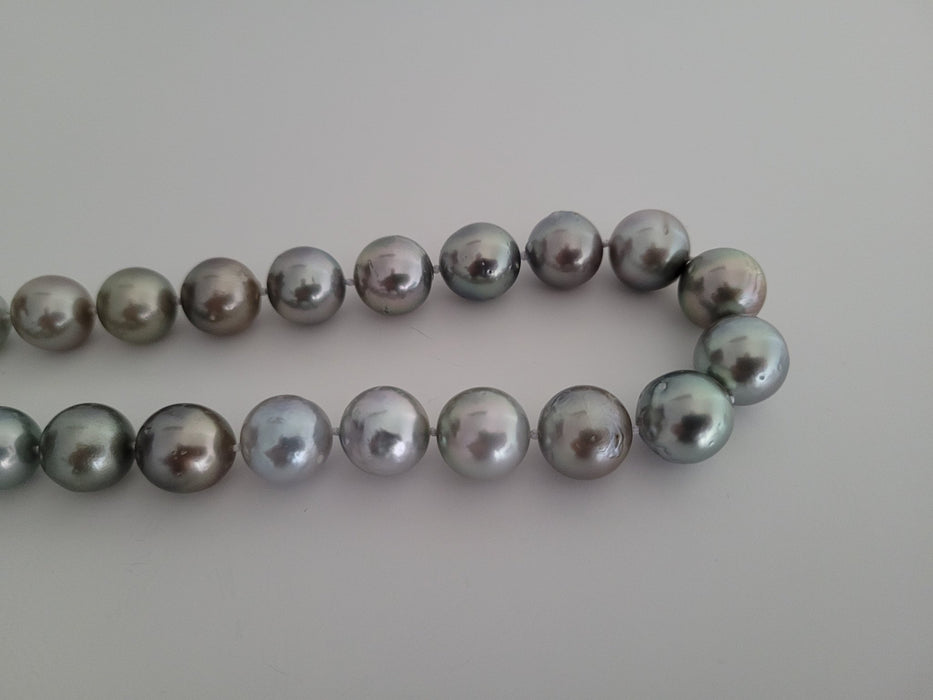 Tahiti Pearls 13-15 mm Round Natural Cokor and Luster, Solid Gold 18 Karat Clasp - Only at  The South Sea Pearl