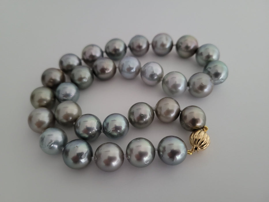 Tahiti Pearls 13-15 mm Round Natural Cokor and Luster, Solid Gold 18 Karat Clasp - Only at  The South Sea Pearl