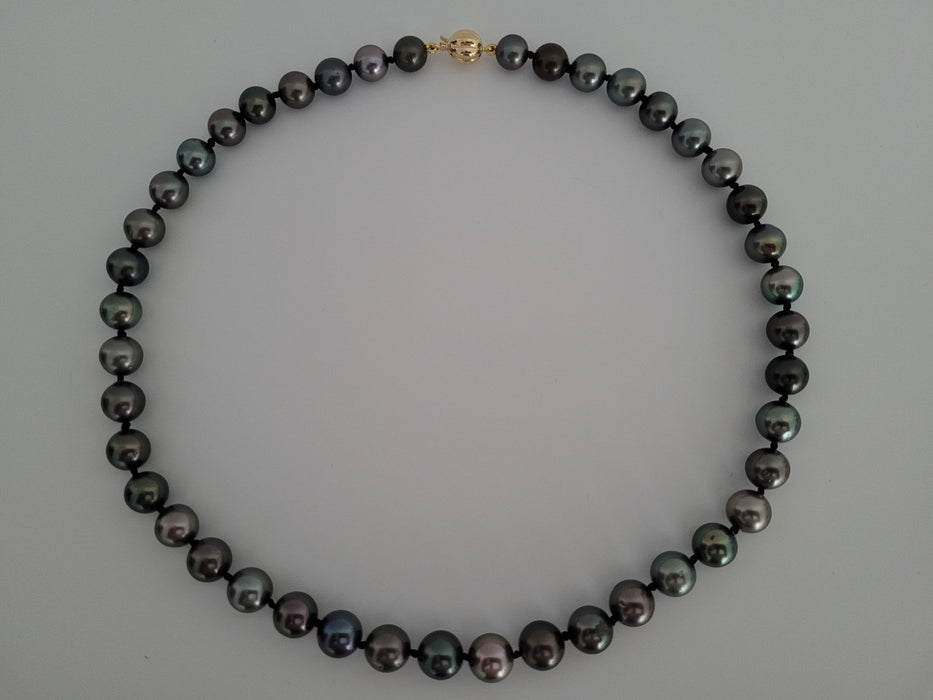 Tahiti Pearls 8-10 mm Natural Colors, 18 Karat Gold - Only at  The South Sea Pearl