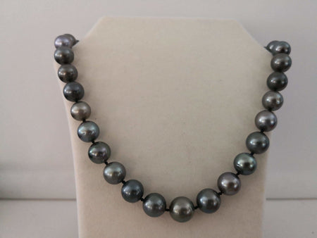 Tahiti Pearls Natural Color and Luster 11-13 mm round - Only at  The South Sea Pearl