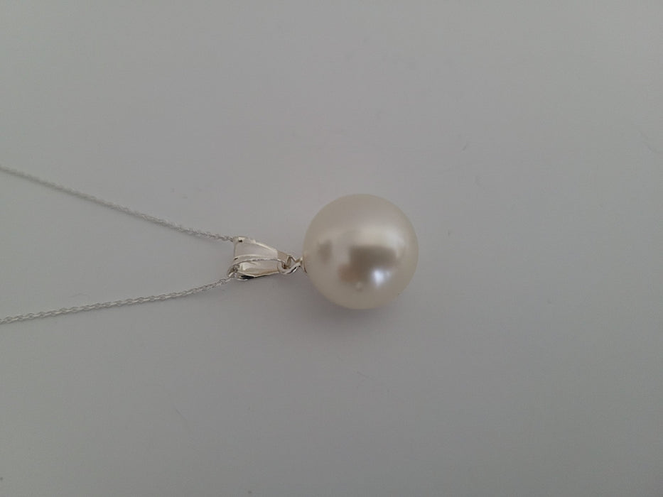 White South Sea Pearl Pendant 13 mm Round - Only at  The South Sea Pearl