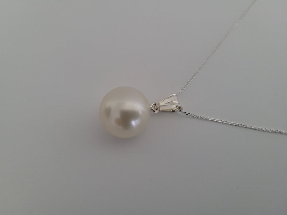 White South Sea Pearl Pendant 13 mm Round - Only at  The South Sea Pearl